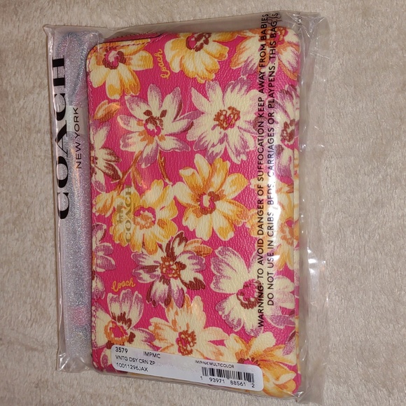 COACH🇺🇲 Vintage Daisy Script Print Corner Zip - Picture 3 of 12